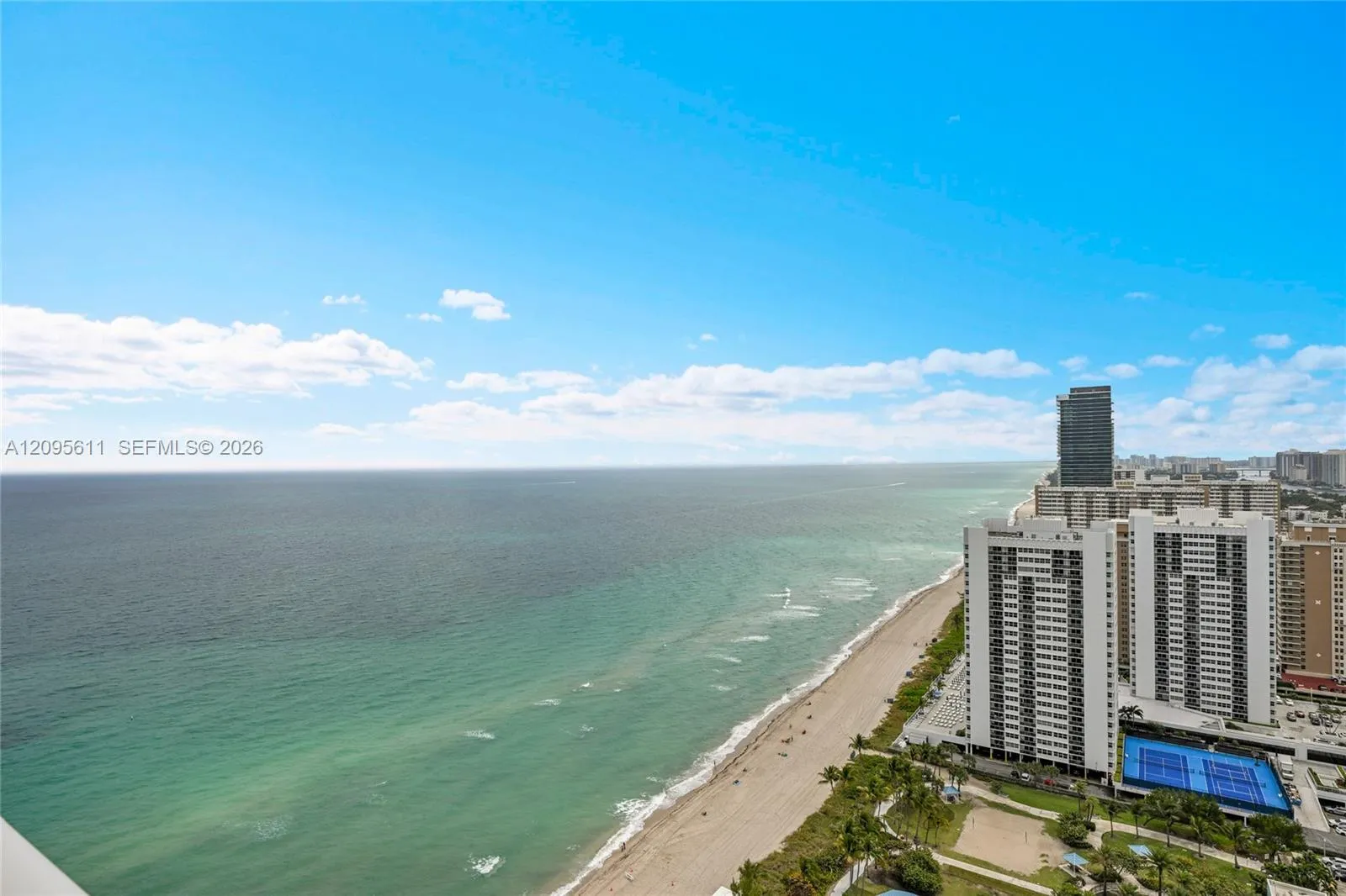 En Venta 1830 S Ocean Drive 3104, Hallandale Beach, FL 33009, Hallandale Beach, FL 33009