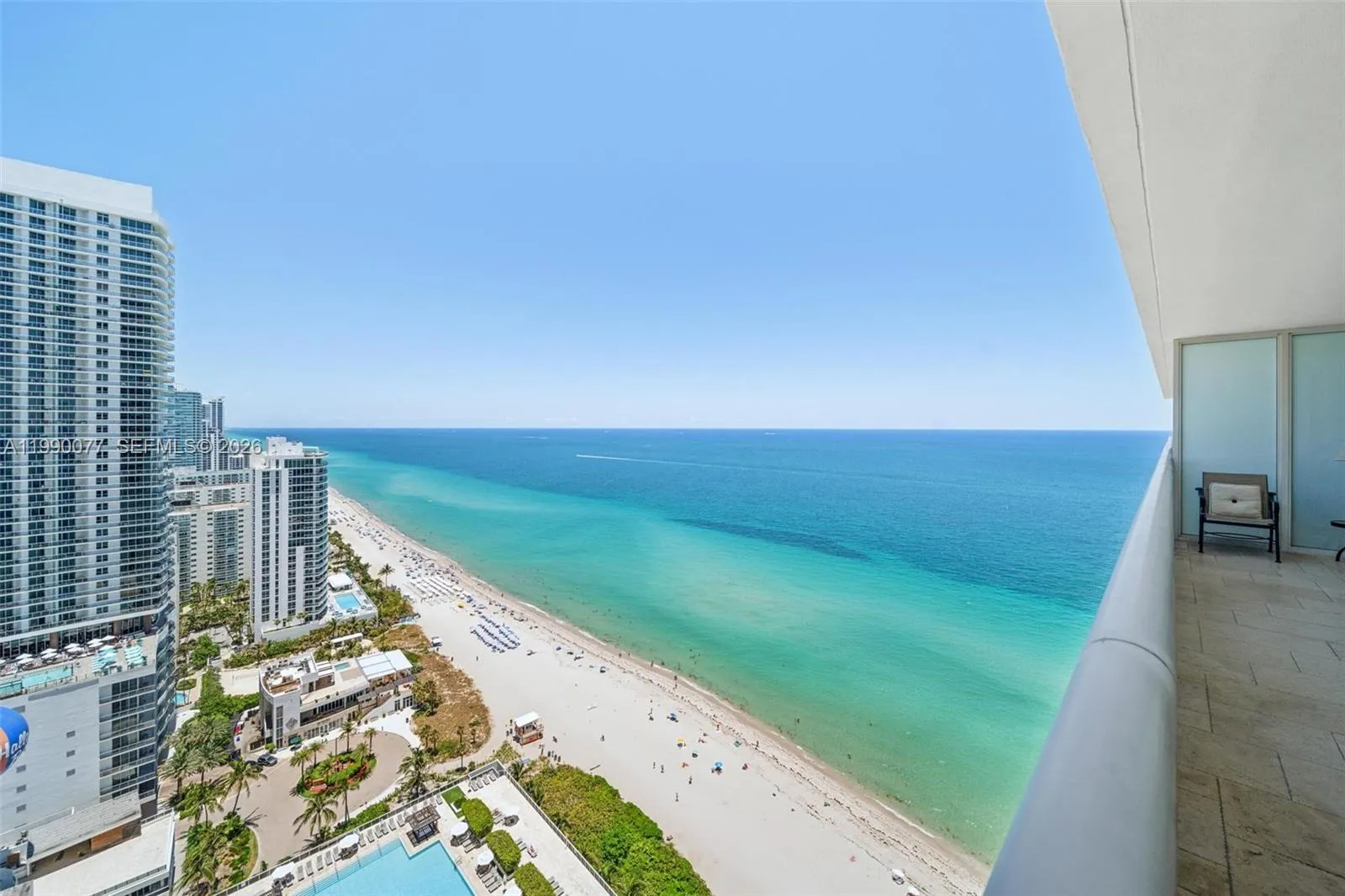 Alquilada 1830 S Ocean Drive 3111, Hallandale Beach, FL 33009, Hallandale Beach, FL 33009