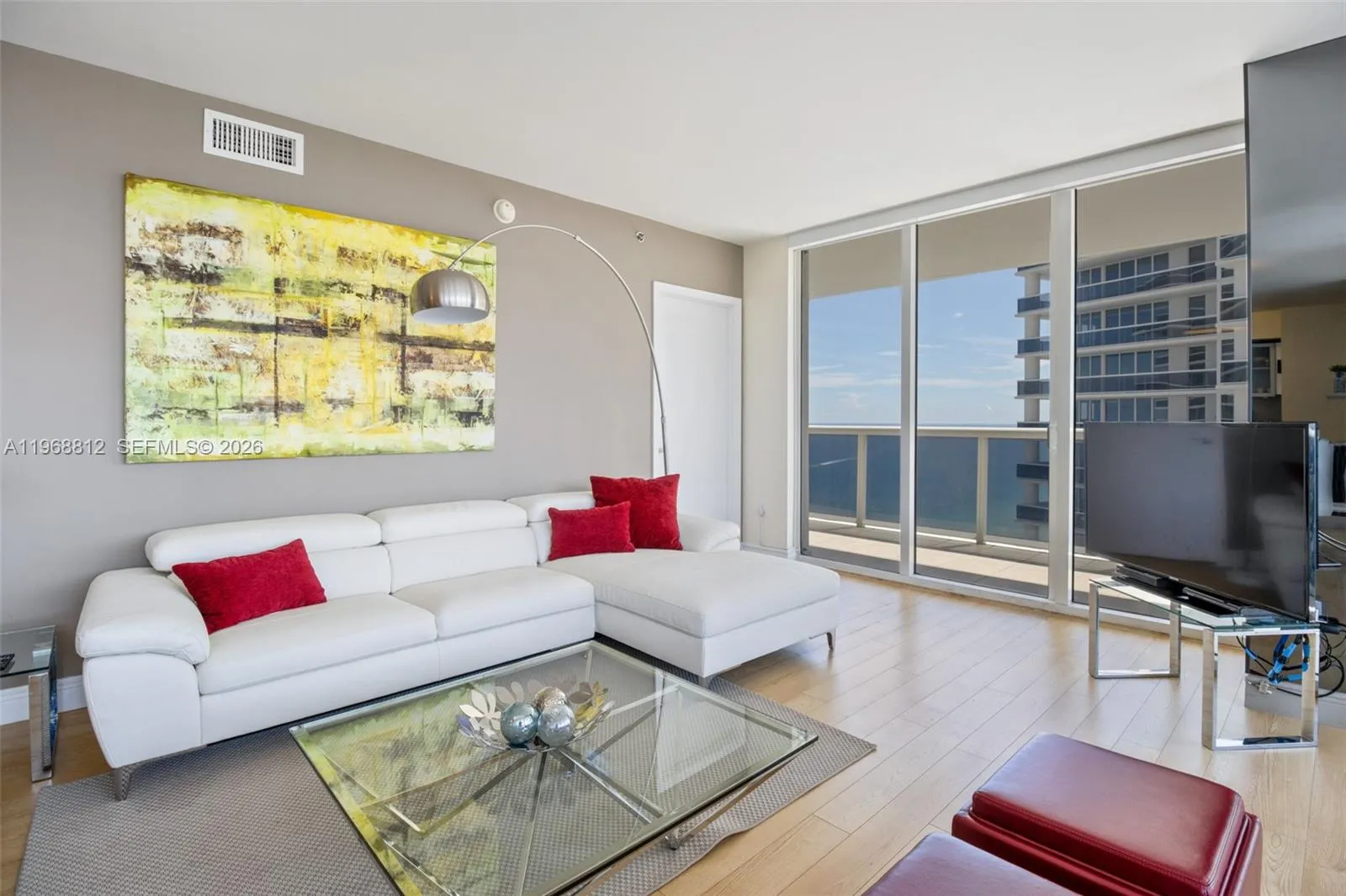 En Renta 1830 S Ocean Drive 3906, Hallandale Beach, FL 33009, Hallandale Beach, FL 33009