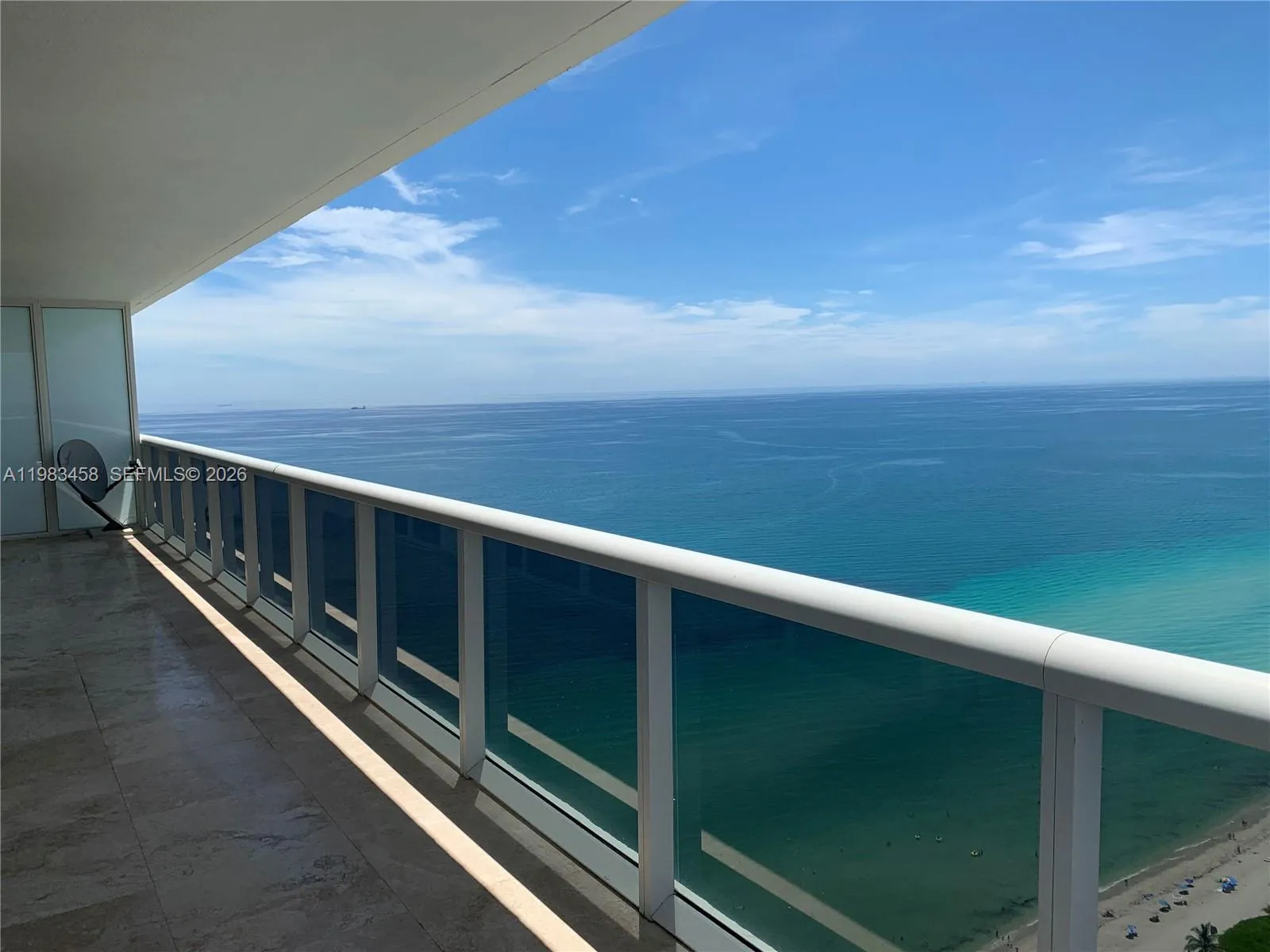 Foto de propiedad en 1830 S Ocean Drive 4006, Hallandale Beach, FL 33009 Hallandale Beach con MLS#
