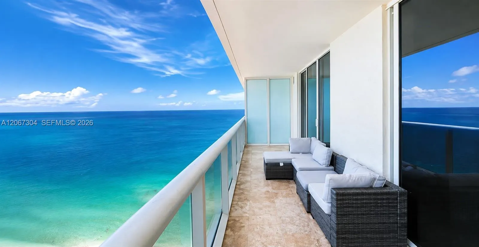 Foto de propiedad en 1830 S Ocean Drive 4010, Hallandale Beach, FL 33009 Hallandale Beach con MLS# 