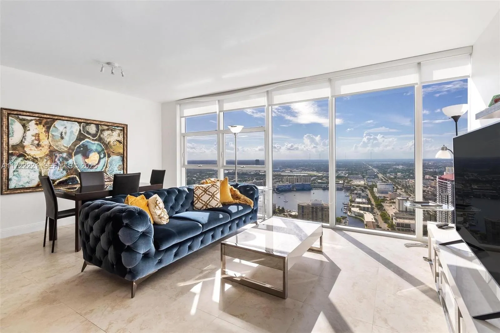 Foto de propiedad en 1830 S Ocean Drive 4507, Hallandale Beach, FL 33009 Hallandale Beach con MLS# 