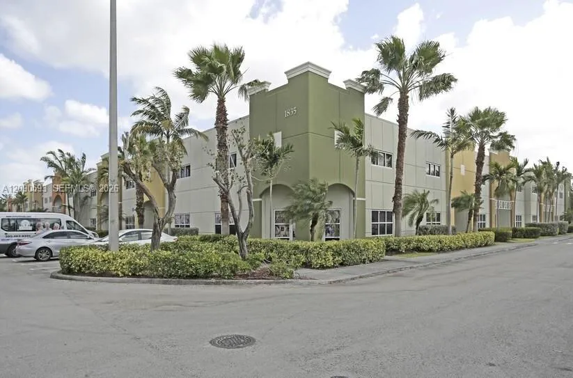 En Renta 1835 NW 112th Avenue 160, Sweetwater, FL 33172, Sweetwater, FL 33172