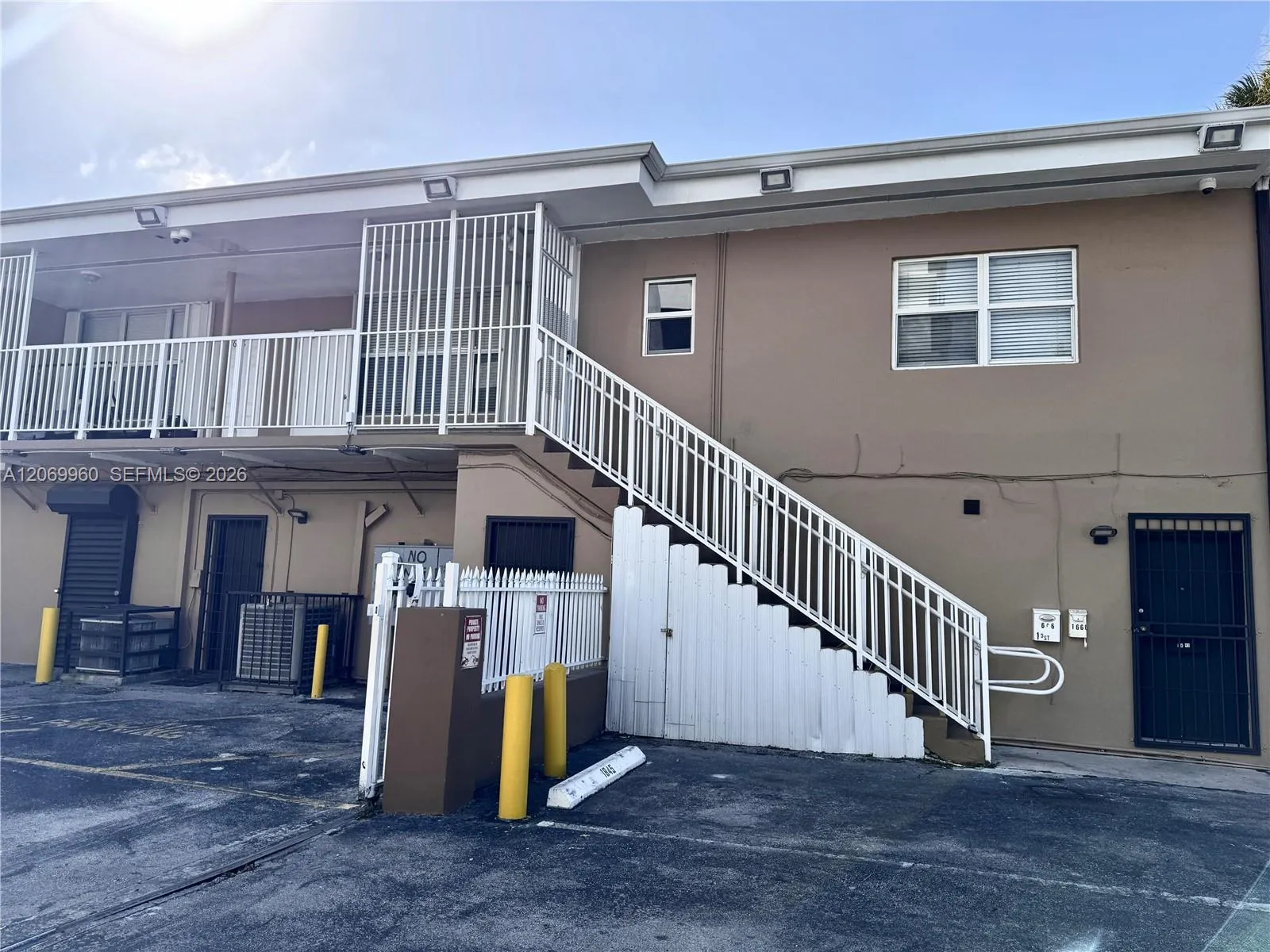 Foto de propiedad en 1837 NW 17th Avenue 1666, Miami, FL 33125 Miami con MLS# 