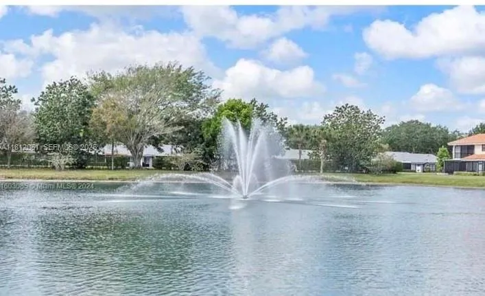 Foto de propiedad en 18428 Via Di Regina, Boca Raton, FL 33496 Boca Raton con MLS# 