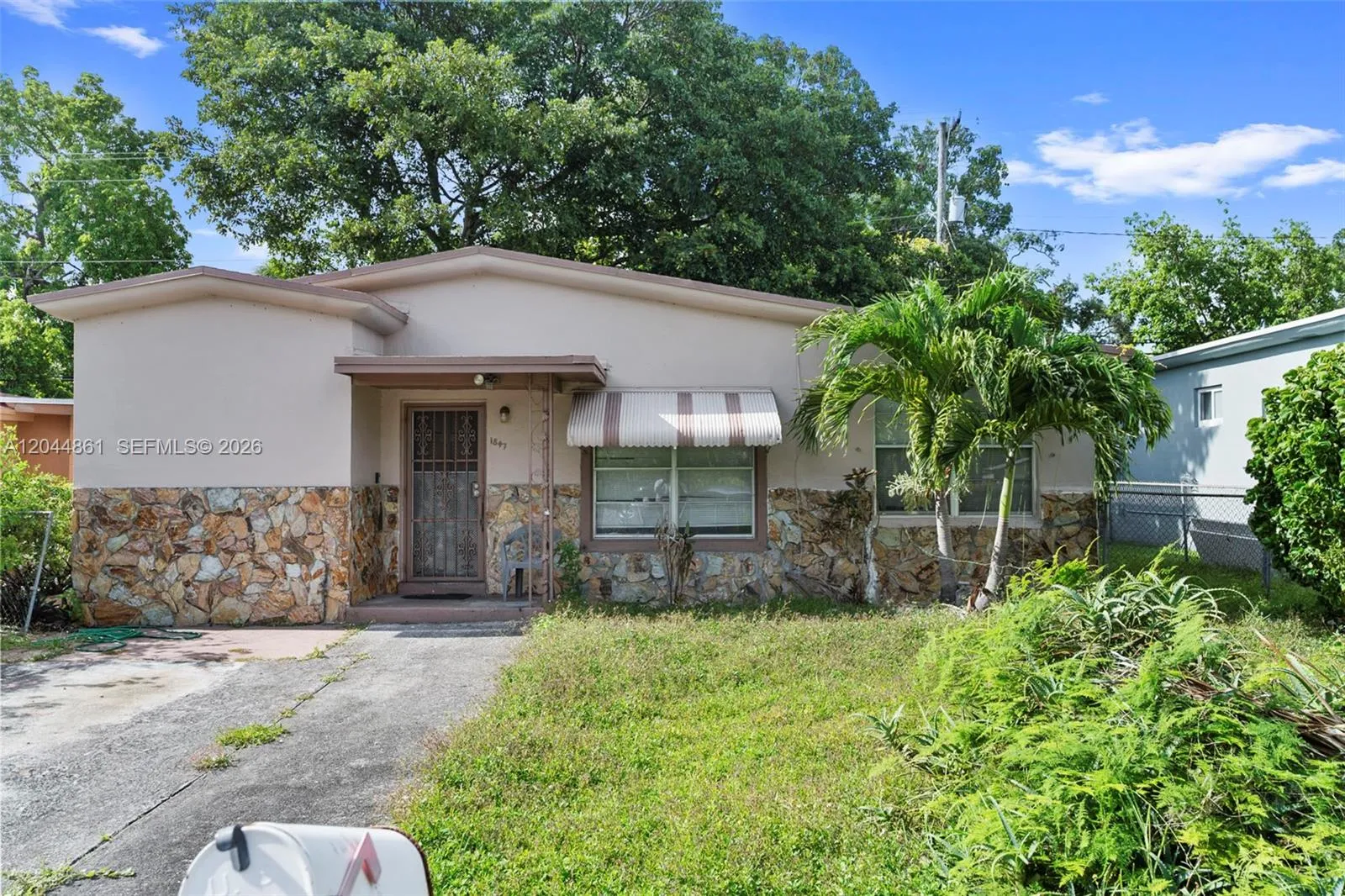 En Venta 1847 NW 111th Street, Miami, FL 33167, Miami, FL 33167