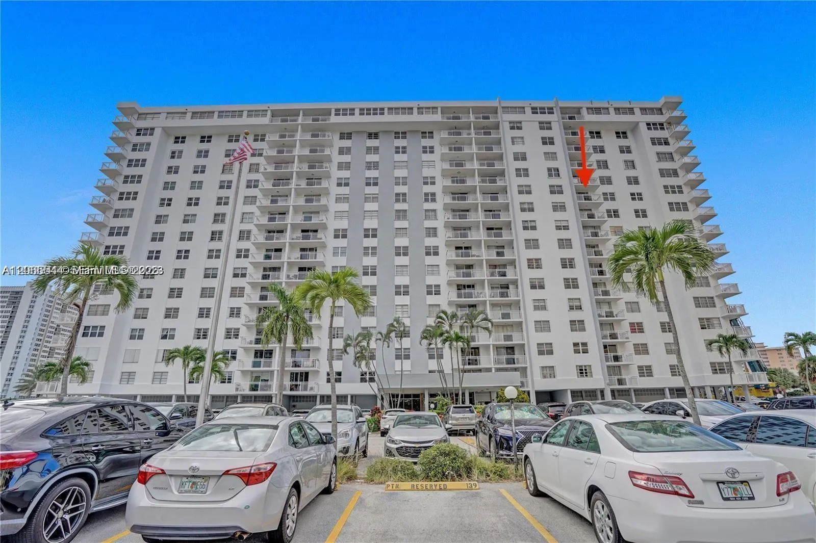 Foto de propiedad en 1849 S Ocean Drive 1505, Hallandale Beach, FL 33009 Hallandale Beach con MLS# 