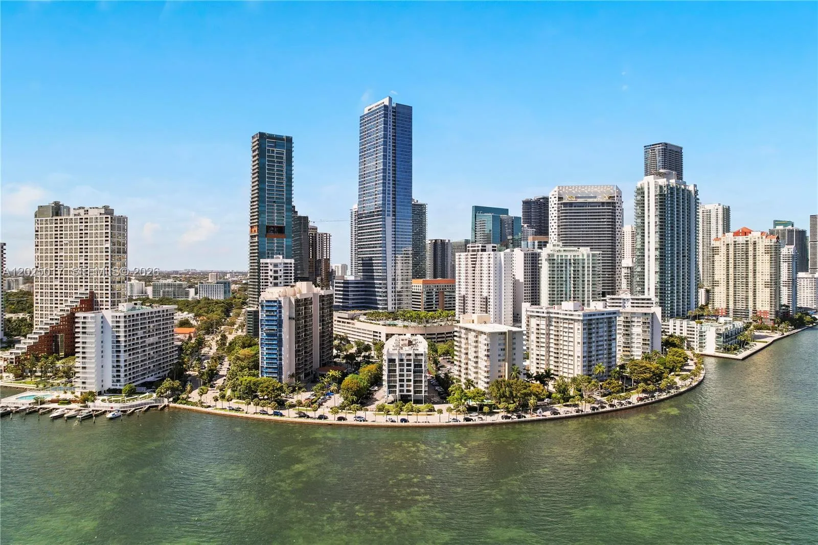 Alquilada 185 SE 14th Terrace 602, Miami, FL 33131, Miami, FL 33131