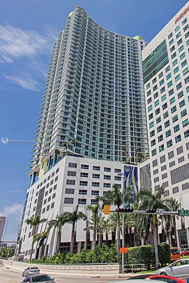 Foto de propiedad en 185 SW 7th Street 2202, Miami, FL 33130 Miami con MLS# 