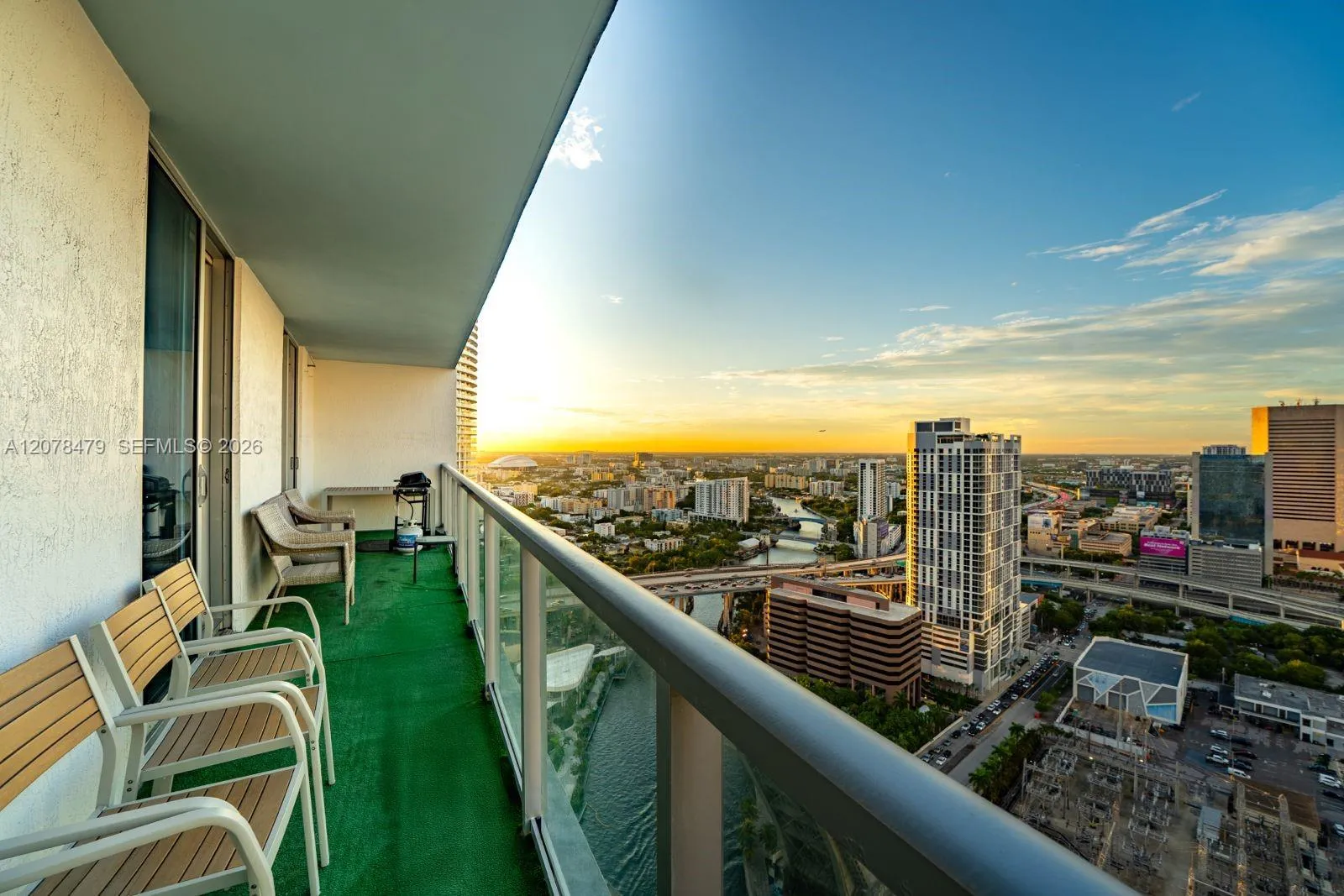 En Venta 185 SW 7th Street 3609, Miami, FL 33130, Miami, FL 33130