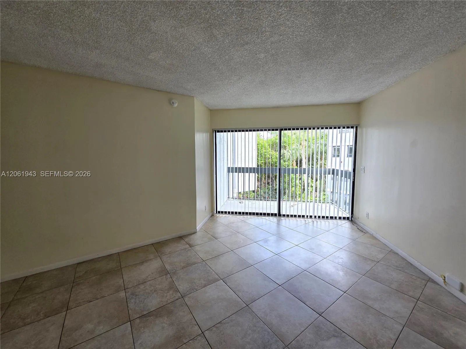 Foto de propiedad en 1850 N Congress Avenue 308, West Palm Beach, FL 33401 West Palm Beach con MLS# 