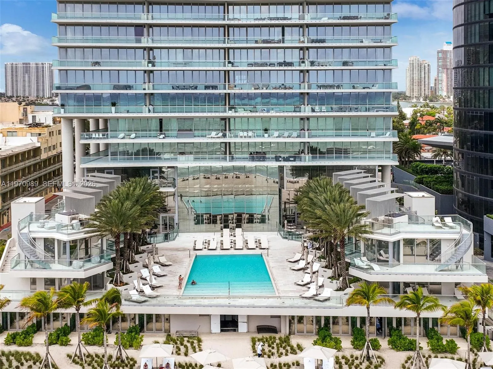 En Renta 18501 Collins Avenue 2003, Sunny Isles Beach, FL 33160, Sunny Isles Beach, FL 33160