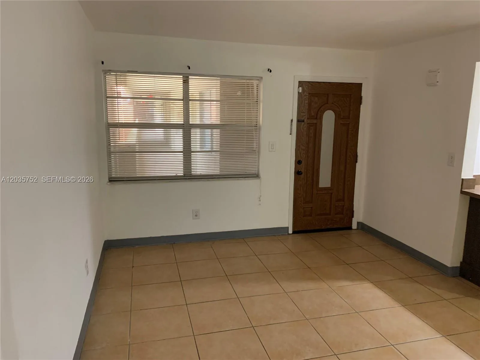 Foto de propiedad en 1851 NE 168th Street B10, North Miami Beach, FL 33162 North Miami Beach con MLS# 