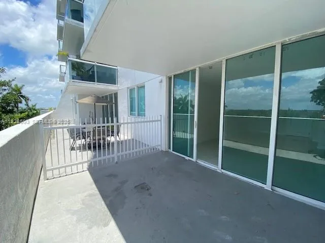 Foto de propiedad en 1861 S River Drive 702, Miami, FL 33125 Miami con MLS# 