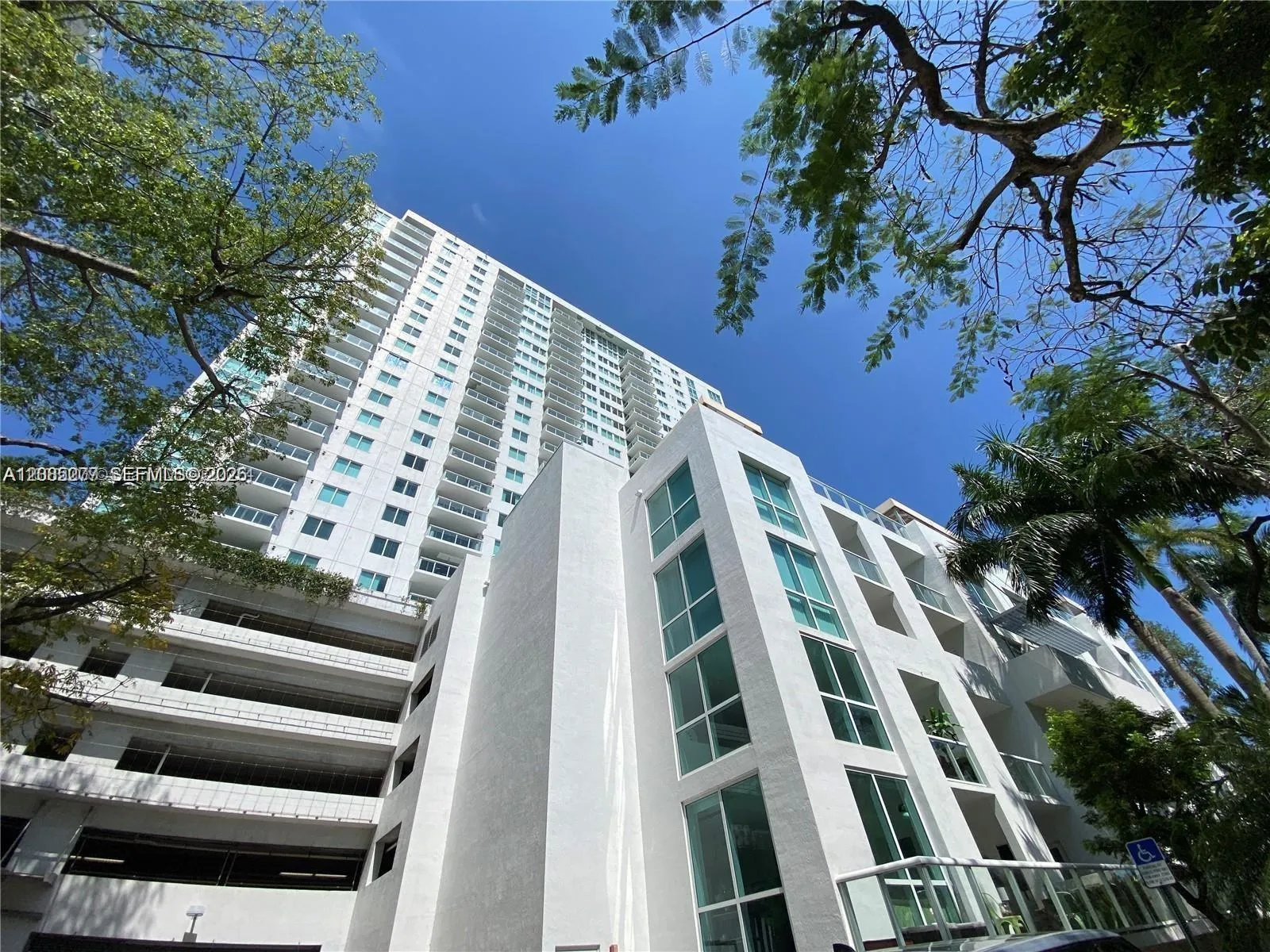 En Renta 1861 S River Drive 804, Miami, FL 33125, Miami, FL 33125