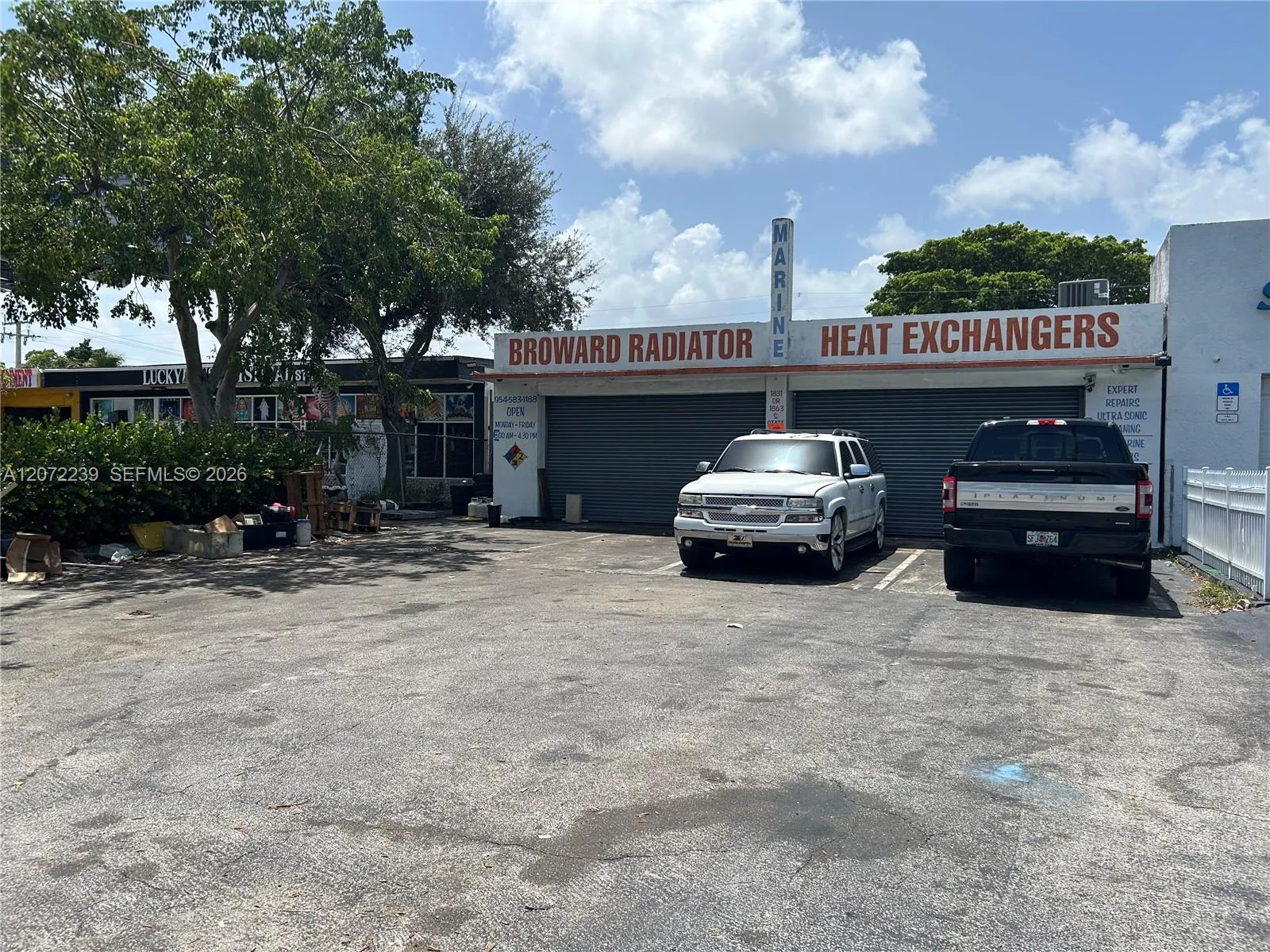 En Venta 1863 S State Road 7, Fort Lauderdale, FL 33317, Fort Lauderdale, FL 33317