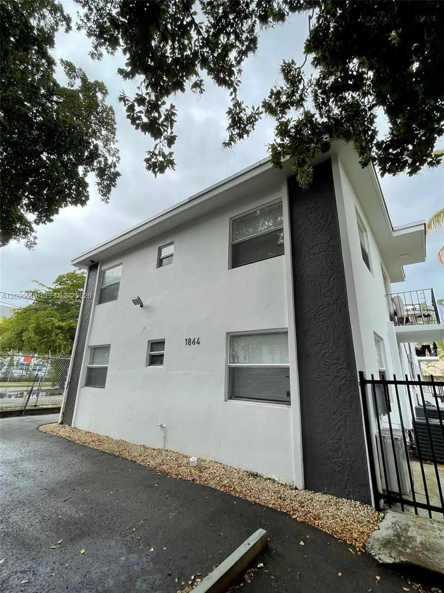 En Renta 1864 NW 24th Street 1, Miami, FL 33142, Miami, FL 33142