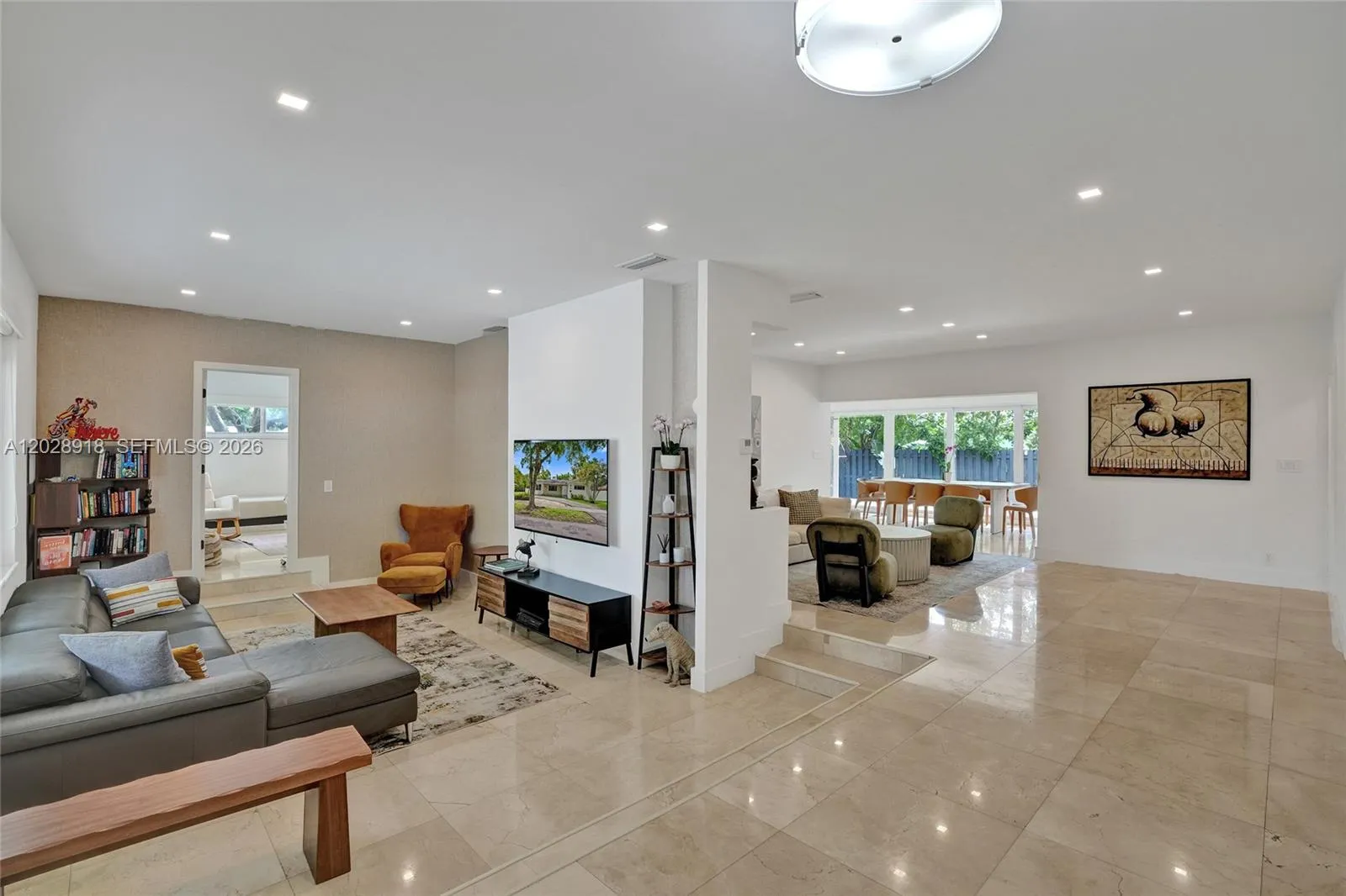 En Venta 18641 NE 21st Avenue, Miami, FL 33179, Miami, FL 33179