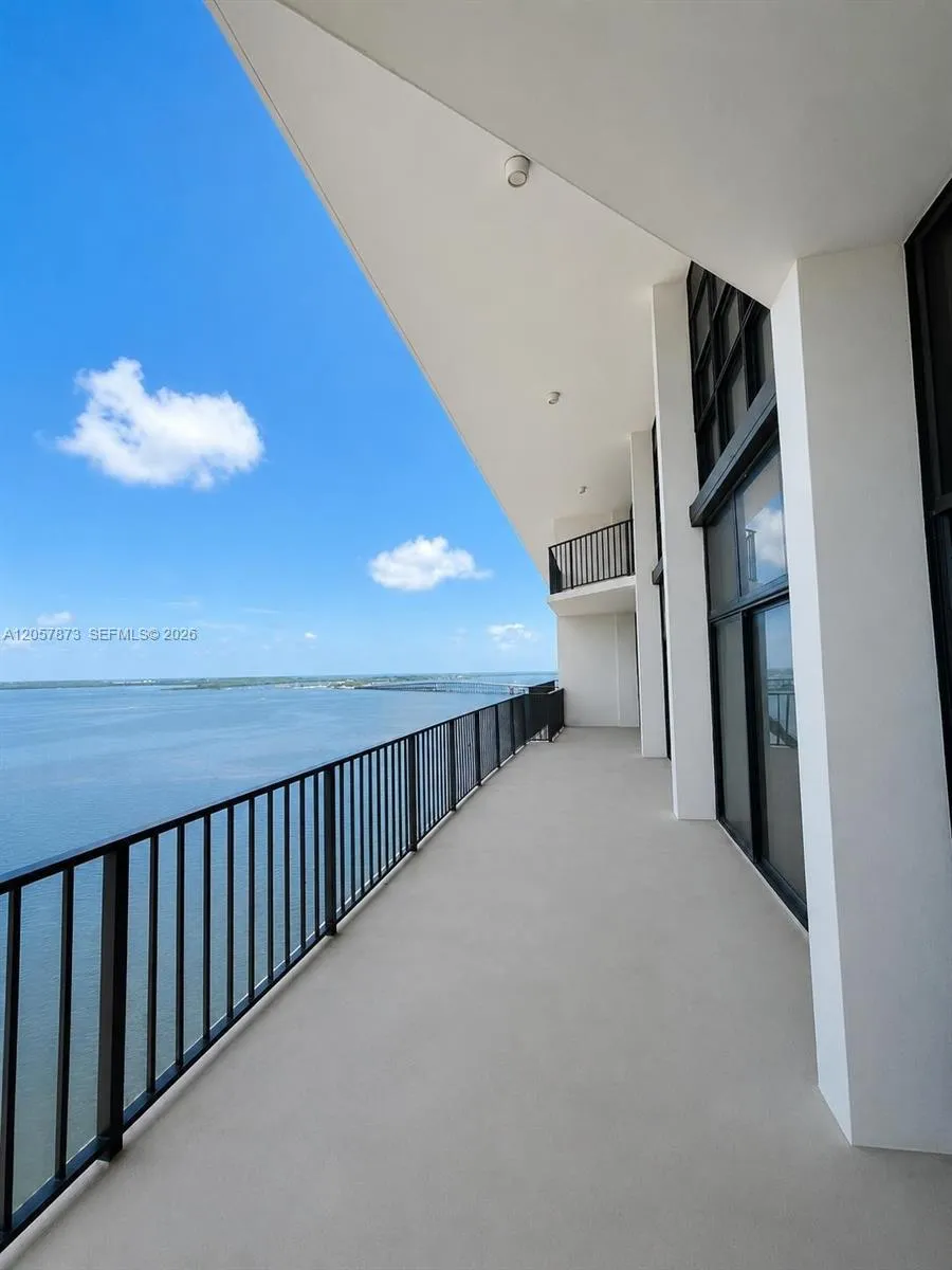 Foto de propiedad en 1865 Brickell Avenue 1865, Miami, FL 33129 Miami con MLS# 