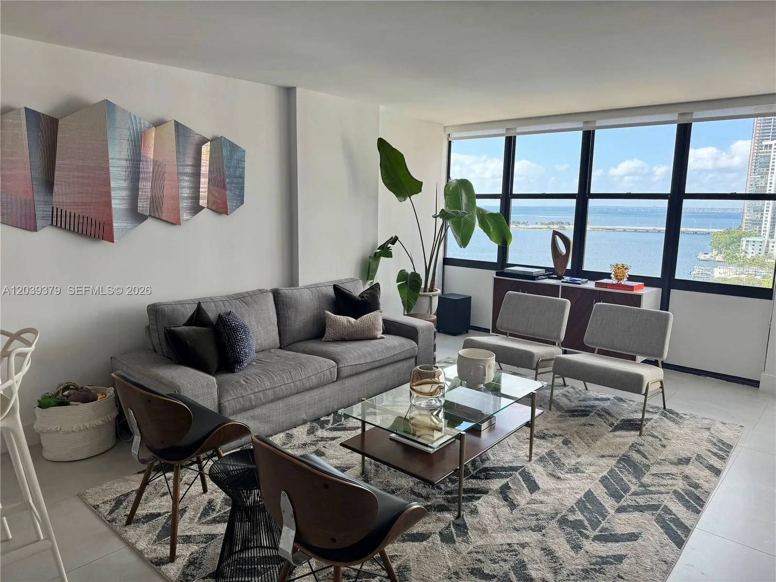 Foto de propiedad en 1865 Brickell Avenue A1411, Miami, FL 33129 Miami con MLS# 