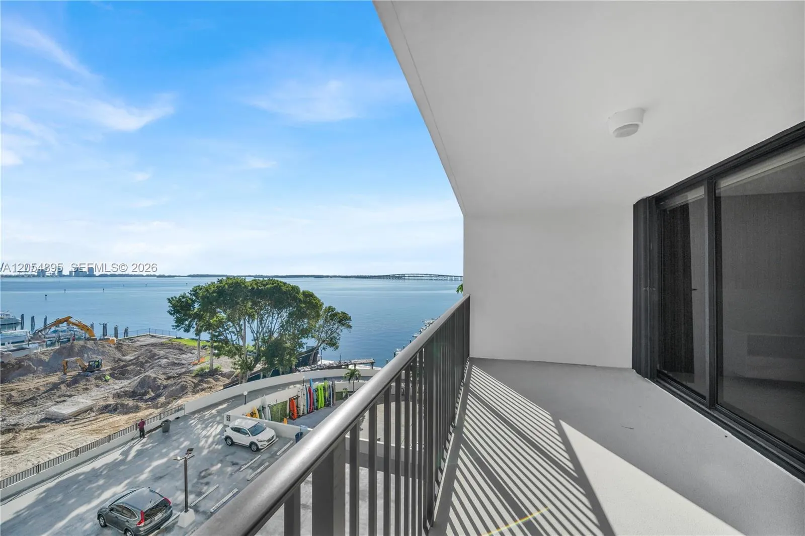 Foto de propiedad en 1865 Brickell Avenue A606, Miami, FL 33129 Miami con MLS# 