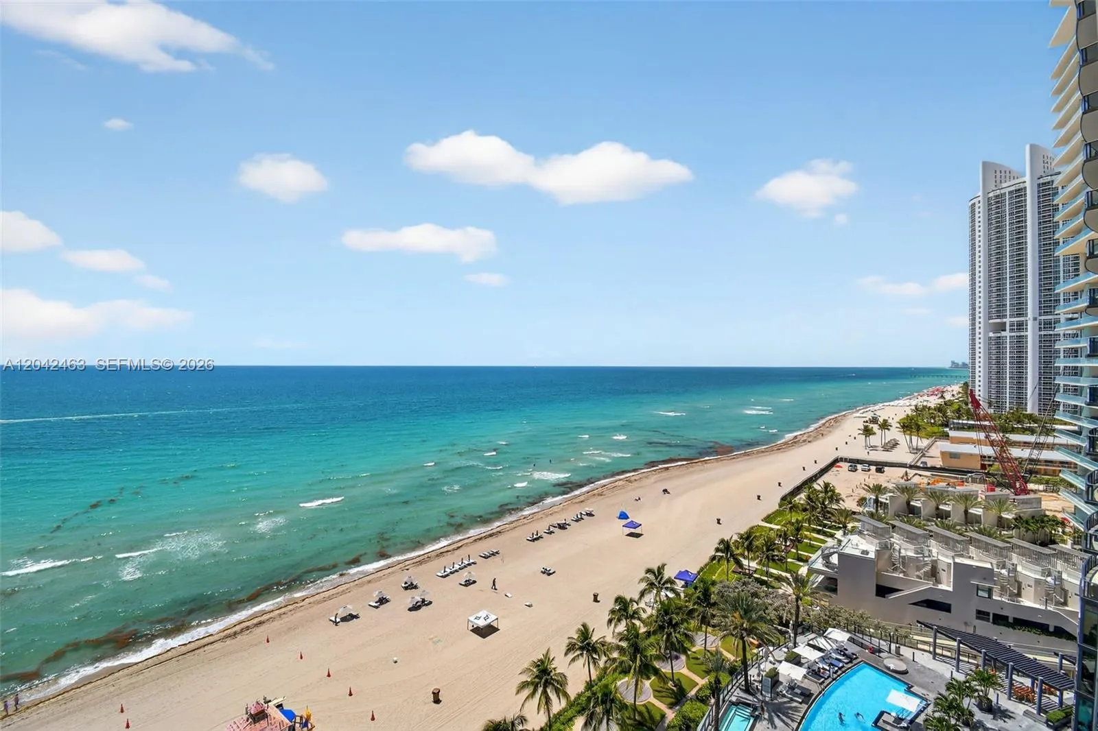 Foto de propiedad en 18671 Collins Avenue 1401, Sunny Isles Beach, FL 33160 Sunny Isles Beach con MLS# 