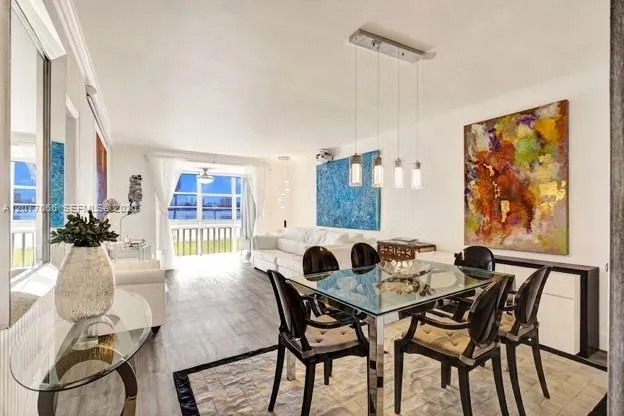 Foto de propiedad en 18707 NE 14th Avenue 522, Miami, FL 33179 Miami con MLS# 