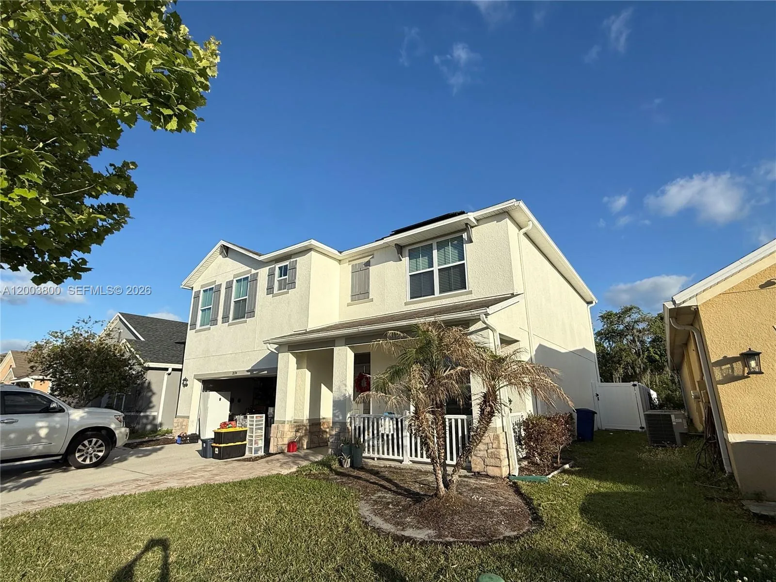 Foto de propiedad en 1874 Hickory Bluff Road, Kissimmee, FL 34744 Kissimmee con MLS# 