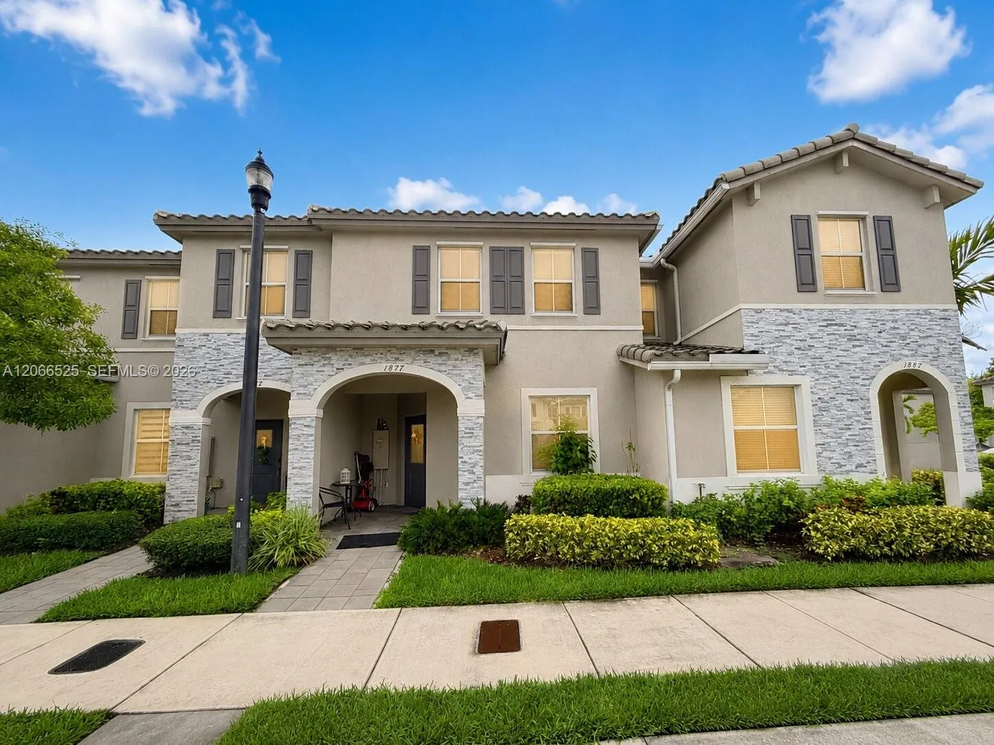 Foto de propiedad en 1877 SE 26th Terrace, Homestead, FL 33035 Homestead con MLS# 