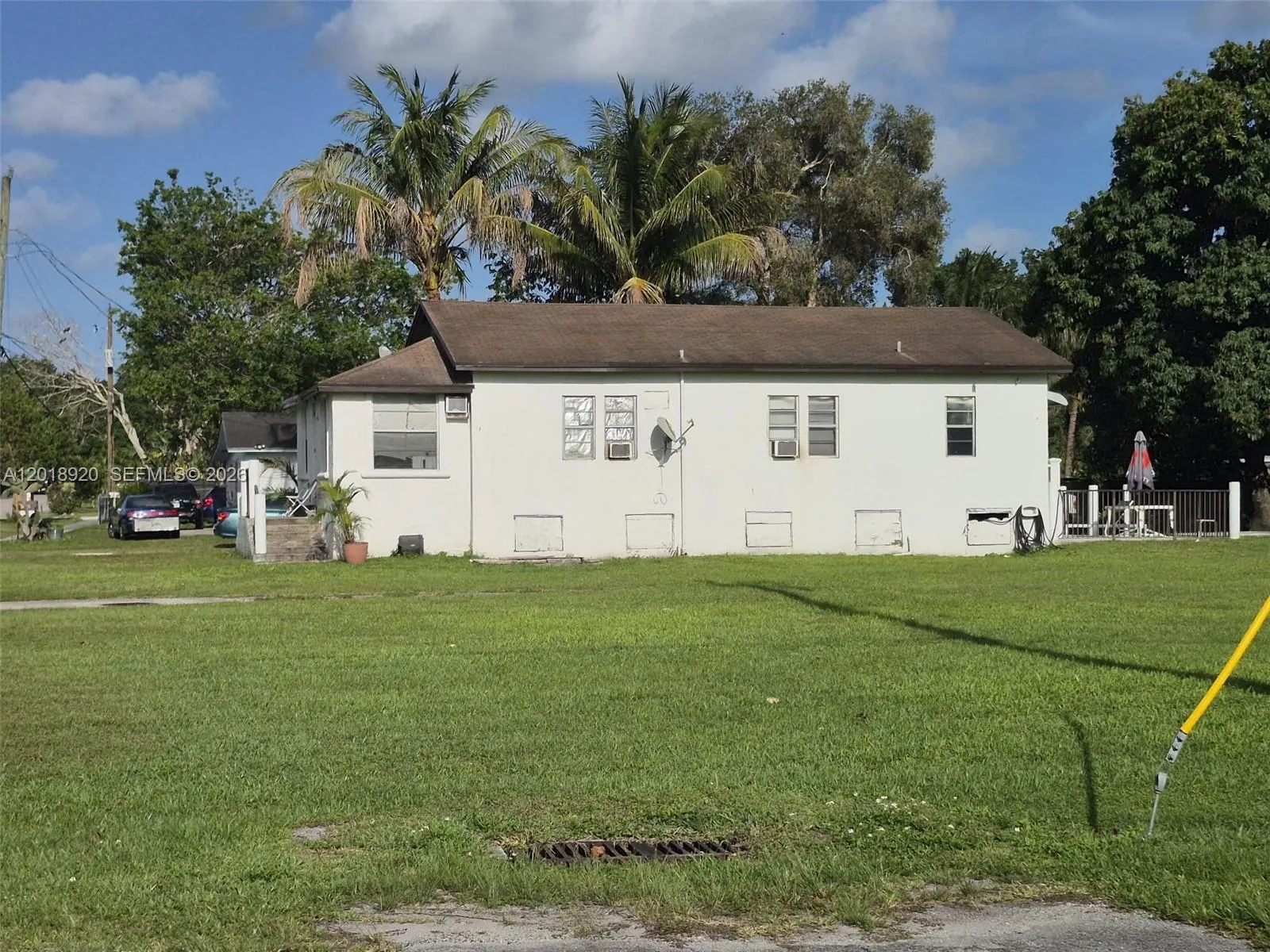 Vendido 1880 NW 111th Street, Miami, FL 33167, Miami, FL 33167