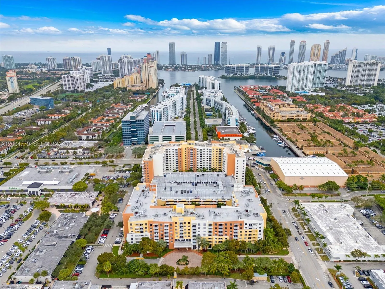 En Renta 18800 NE 29th Avenue 922, Aventura, FL 33180, Aventura, FL 33180