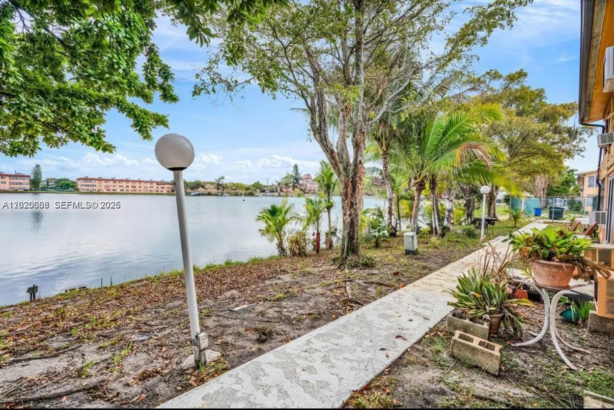 En Renta 18801 NE 2nd Avenue 1006, Miami, FL 33179, Miami, FL 33179