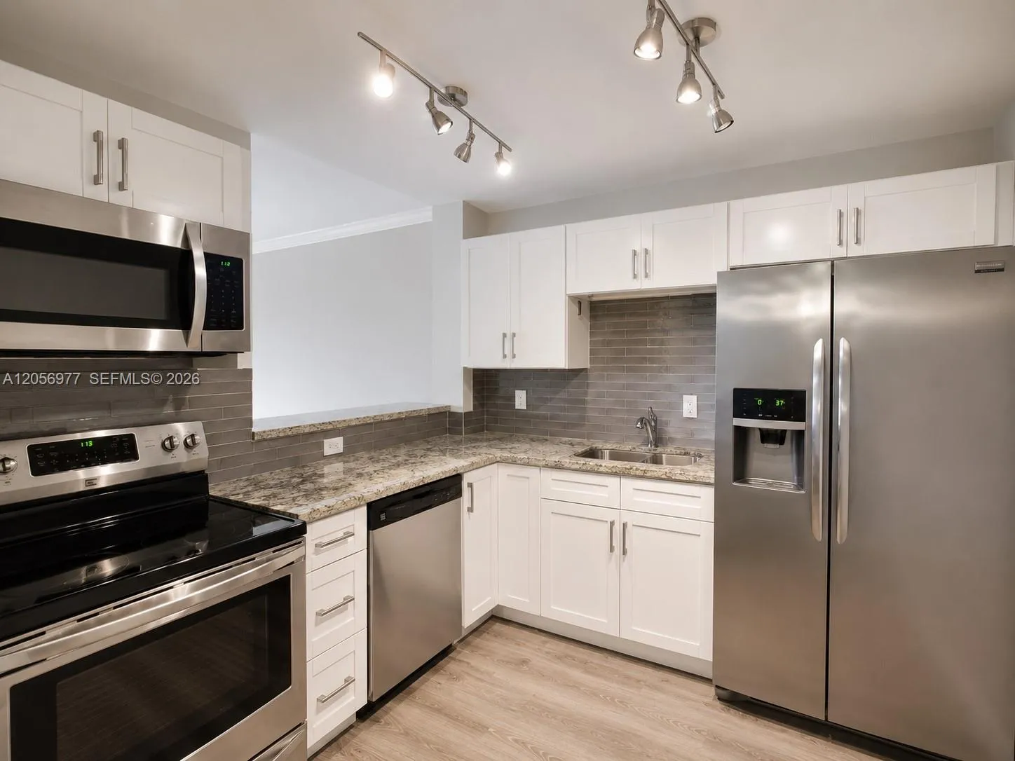 Foto de propiedad en 1881 Middle River Drive 604, Fort Lauderdale, FL 33305 Fort Lauderdale con MLS# 