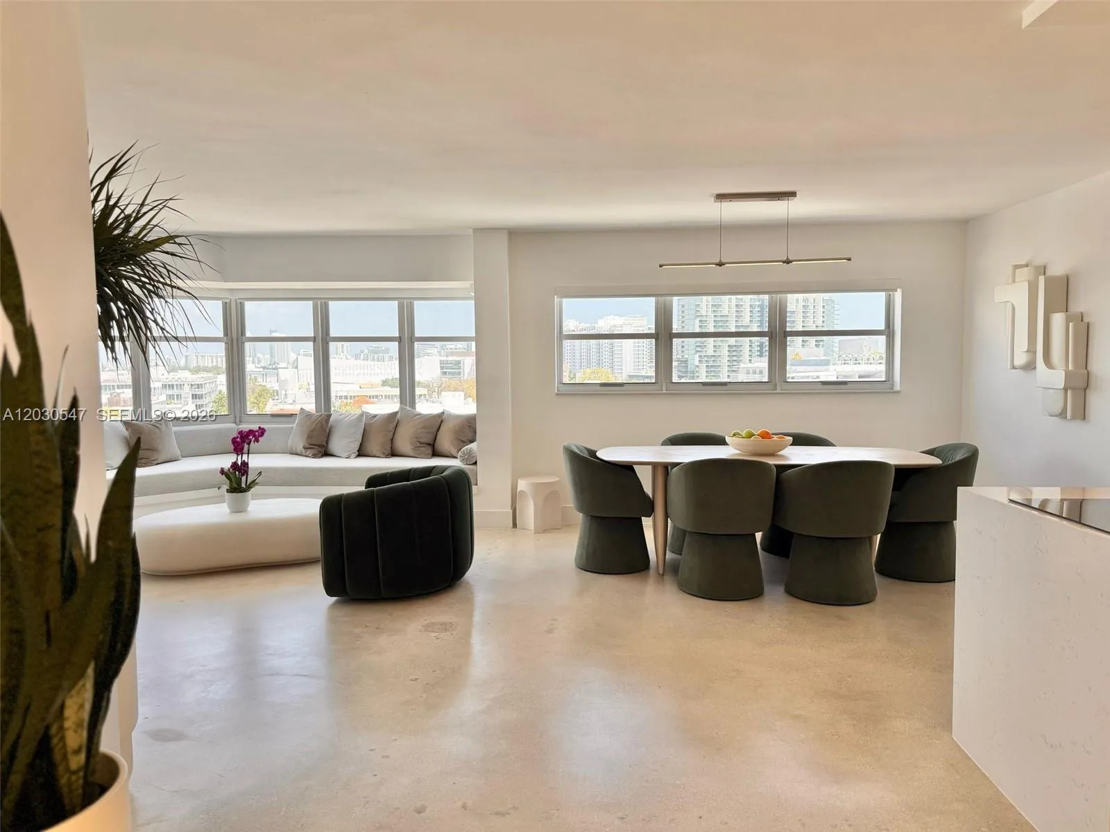 Foto de propiedad en 1881 Washington Avenue 9C, Miami Beach, FL 33139 Miami Beach con MLS# 