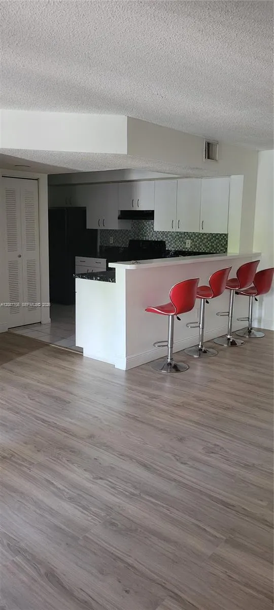 En Renta 18840 NW 57 Avenue 205, Hialeah, FL 33015, Hialeah, FL 33015