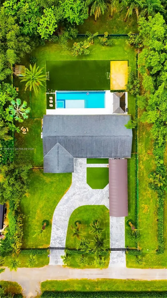 En Venta 18840 SW 218th Street, Miami, FL 33170, Miami, FL 33170