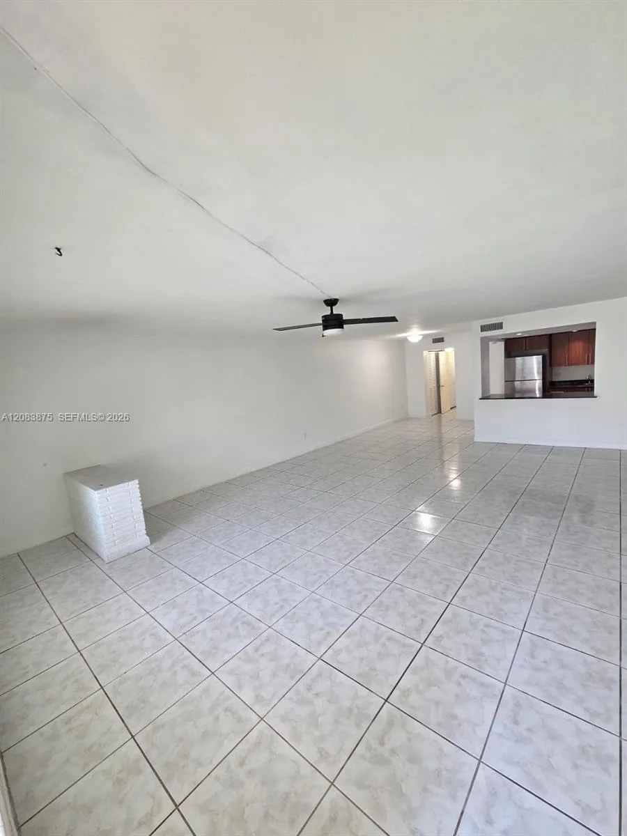 En Renta 1885 NE 121st Street 8, North Miami, FL 33181, North Miami, FL 33181