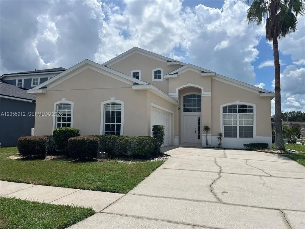 Foto de propiedad en 189 Emeraldview Avenue, Davenport, FL 33897 Davenport con MLS# 