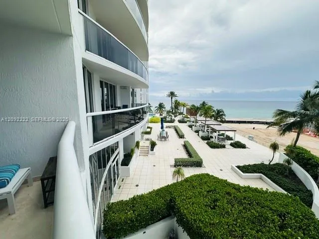 Foto de propiedad en 18911 Collins Avenue 604, Sunny Isles Beach, FL 33160 Sunny Isles Beach con MLS# 