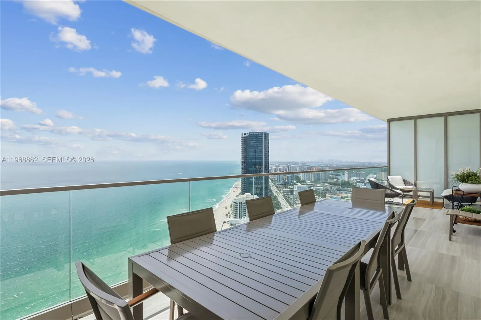 En Renta 18975 Collins Avenue 4502, Sunny Isles Beach, FL 33160, Sunny Isles Beach, FL 33160