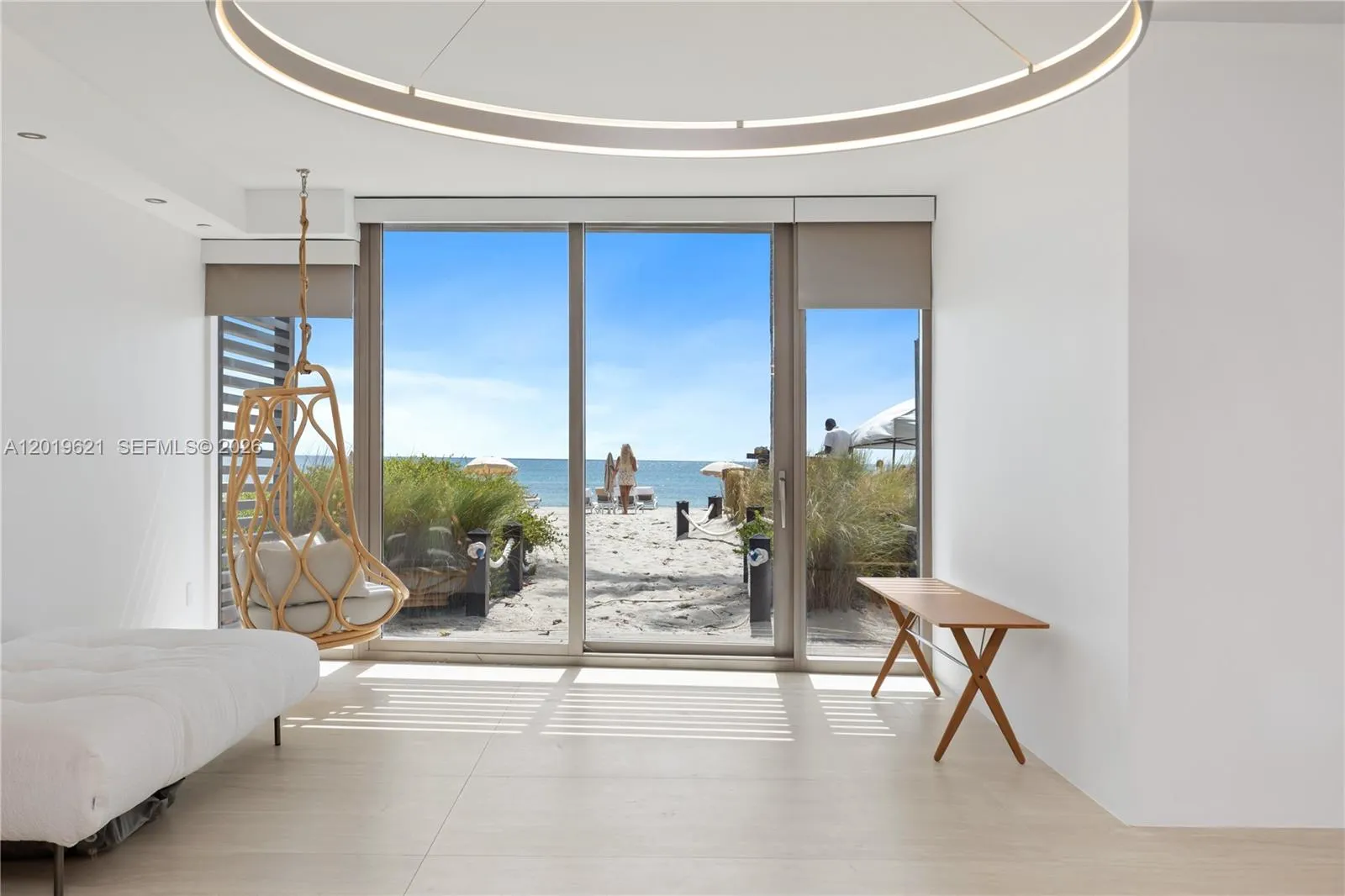 Foto de propiedad en 18975 Collins Avenue C-1, Sunny Isles Beach, FL 33160 Sunny Isles Beach con MLS# 