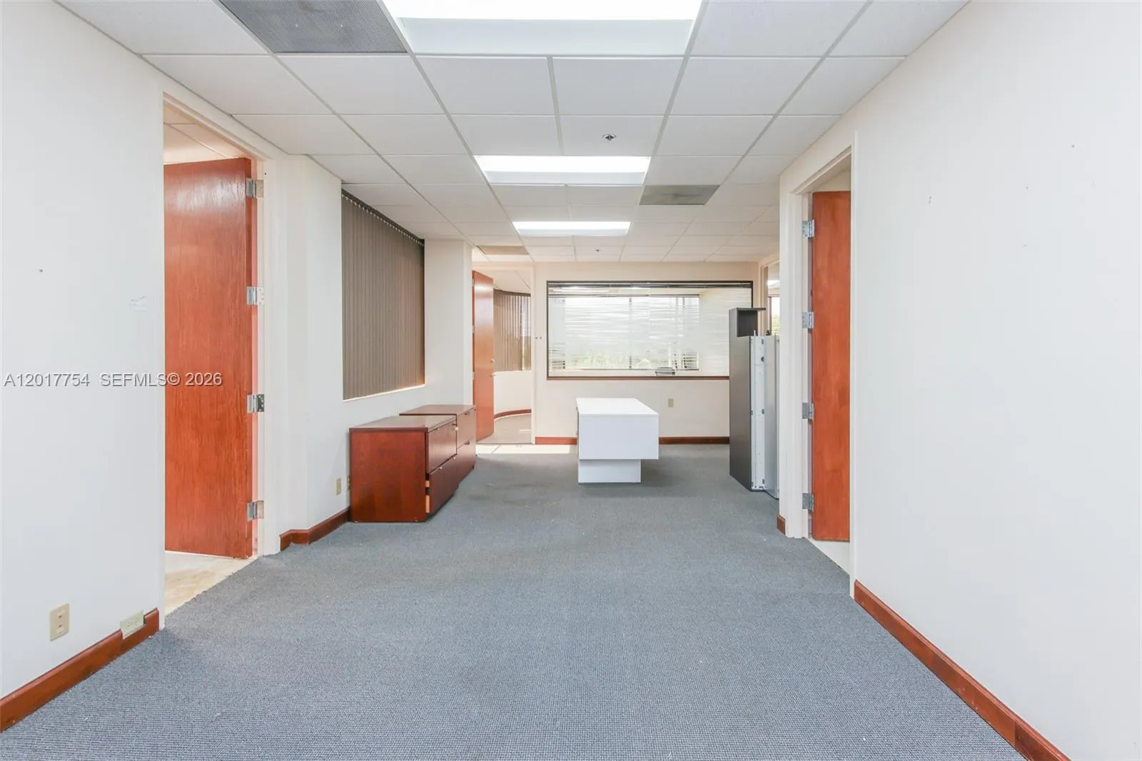 Foto de propiedad en 1900 Glades Road 245, Boca Raton, FL 33431 Boca Raton con MLS# 