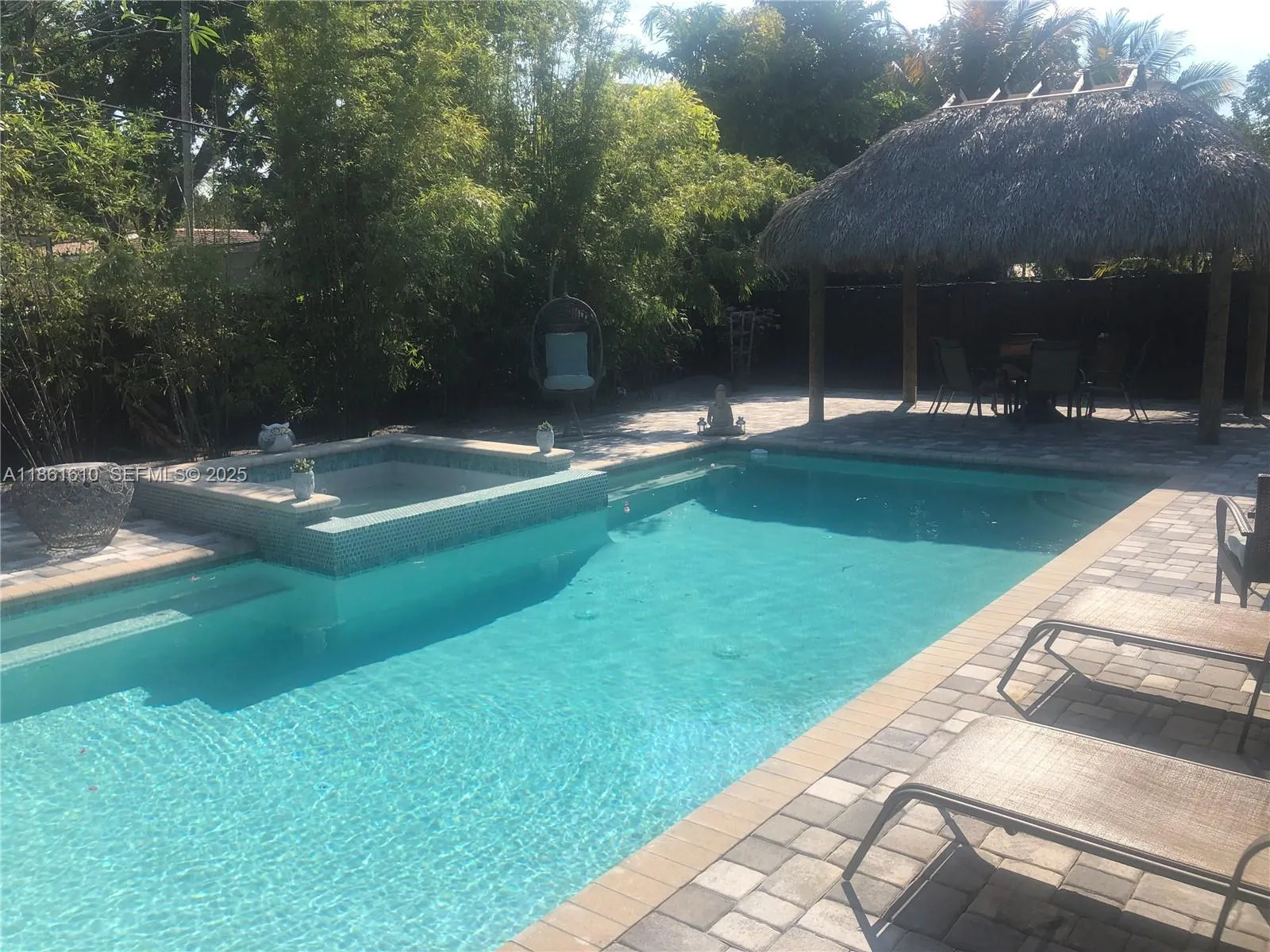 Vendido 1900 Keystone Boulevard, North Miami, FL 33181, North Miami, FL 33181