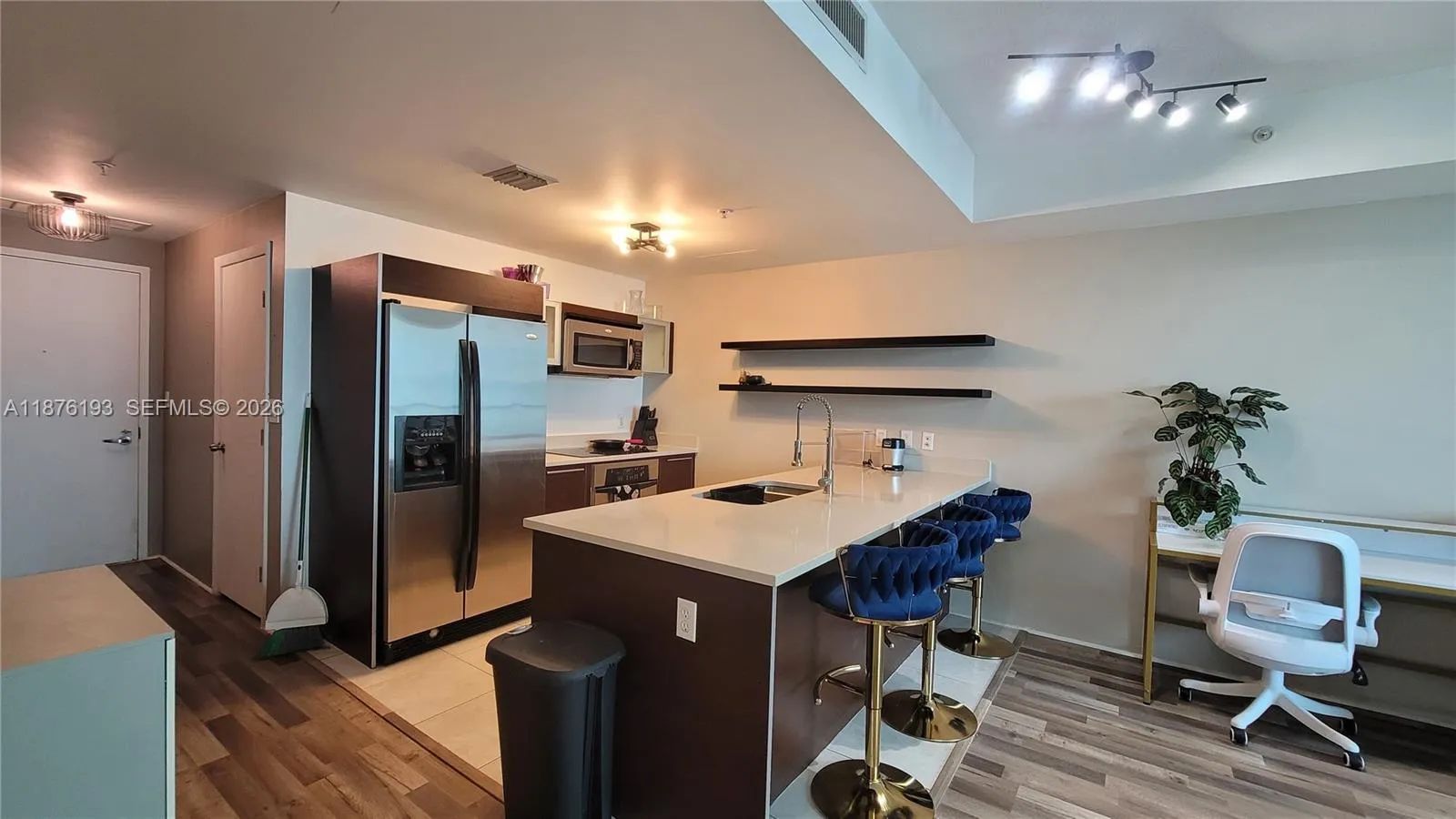 Foto de propiedad en 1900 N Bayshore Drive 2009, Miami, FL 33132 Miami con MLS#