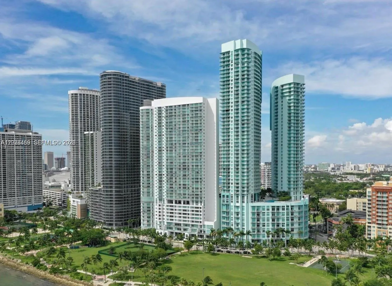 Foto de propiedad en 1900 N Bayshore Drive 2415, Miami, FL 33132 Miami con MLS#