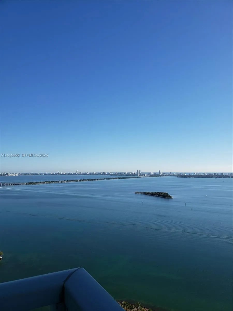 Foto de propiedad en 1900 N Bayshore Drive 3517, Miami, FL 33132 Miami con MLS#