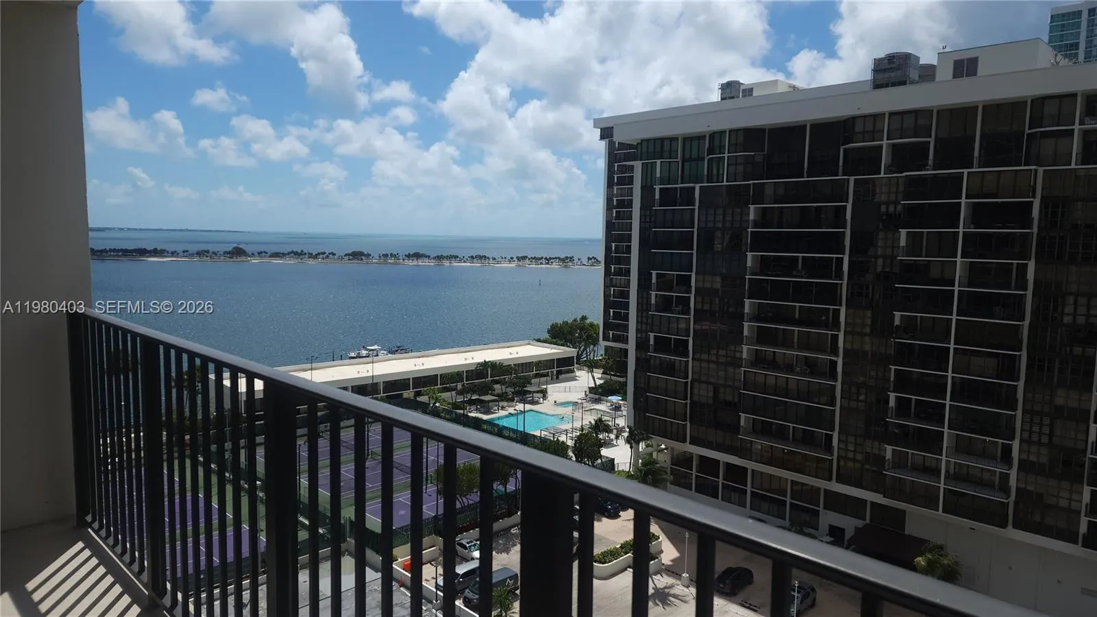 Foto de propiedad en 1901 Brickell Avenue B1407, Miami, FL 33129 Miami con MLS# 