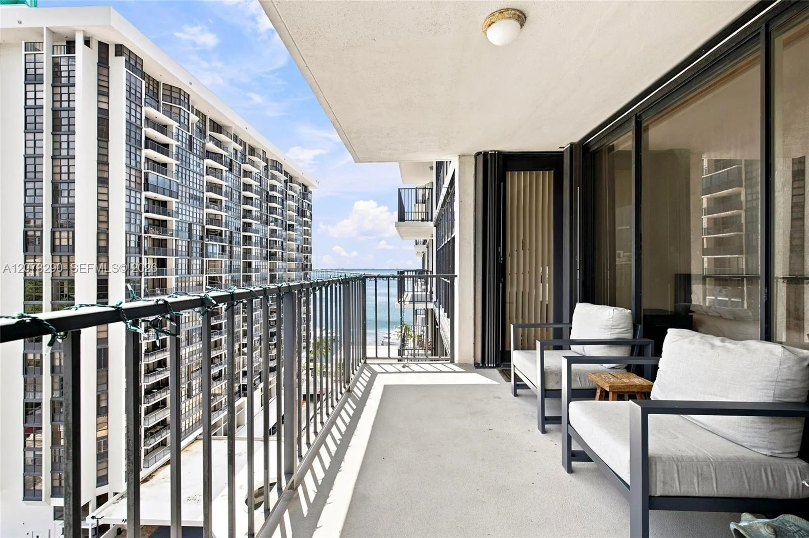 Foto de propiedad en 1901 Brickell Avenue B1411, Miami, FL 33129 Miami con MLS# 