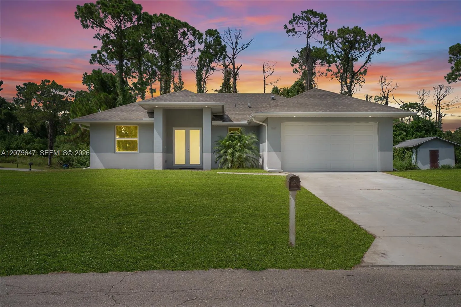 En Venta 1901 E 7th Street, Lehigh Acres, FL 33936, Lehigh Acres, FL 33936