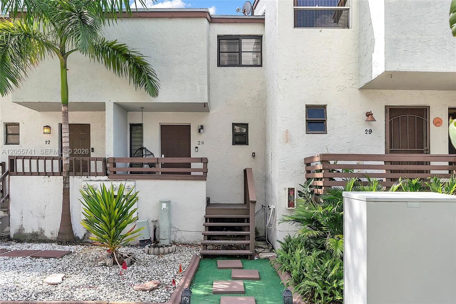 Alquilada 1901 S River Drive 28C, Miami, FL 33125, Miami, FL 33125